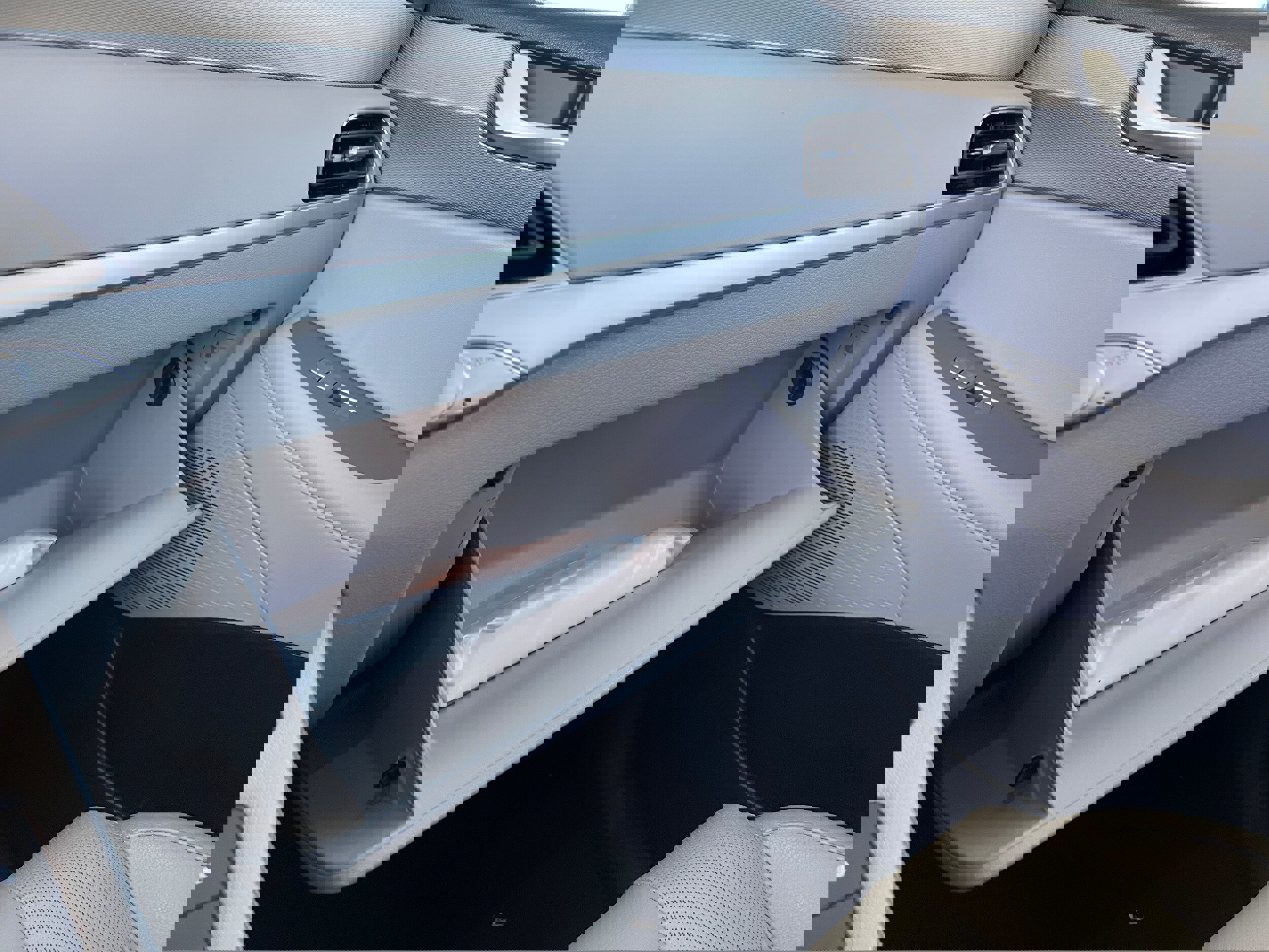 Used 2022 Hyundai Palisade SEL w/ 8P Bench Seat Package image 37