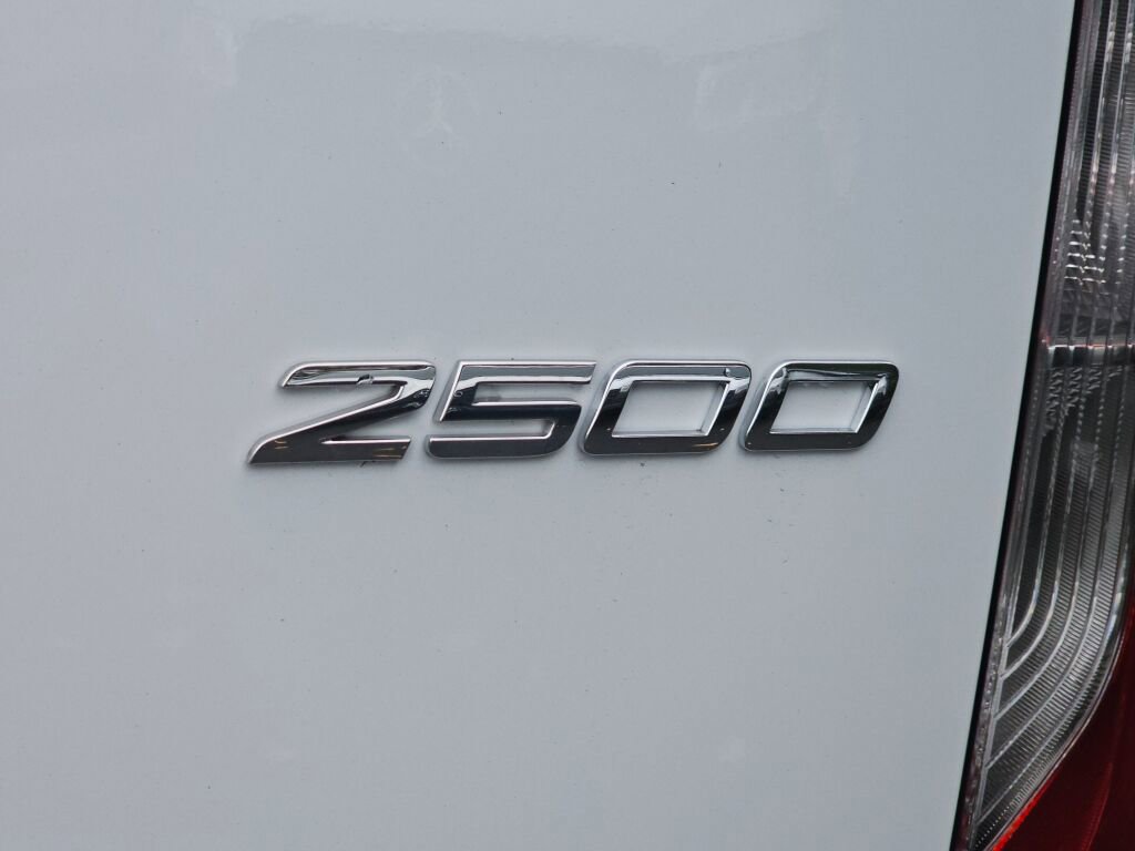 New 2025 Mercedes-Benz Sprinter 2500 image 13