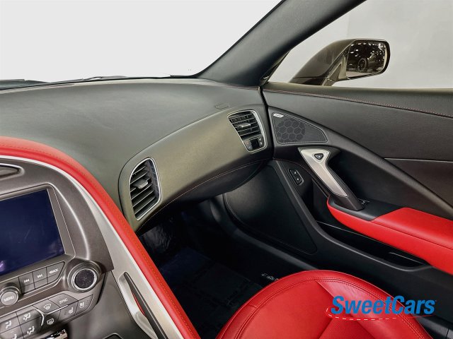 Used 2018 Chevrolet Corvette Grand Sport RWD image 32
