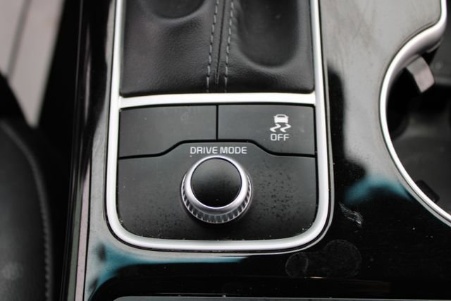 Used 2020 Kia Stinger GT-Line RWD image 32