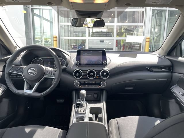 Used 2025 Nissan Sentra SV w/ Trunk Package FWD image 39