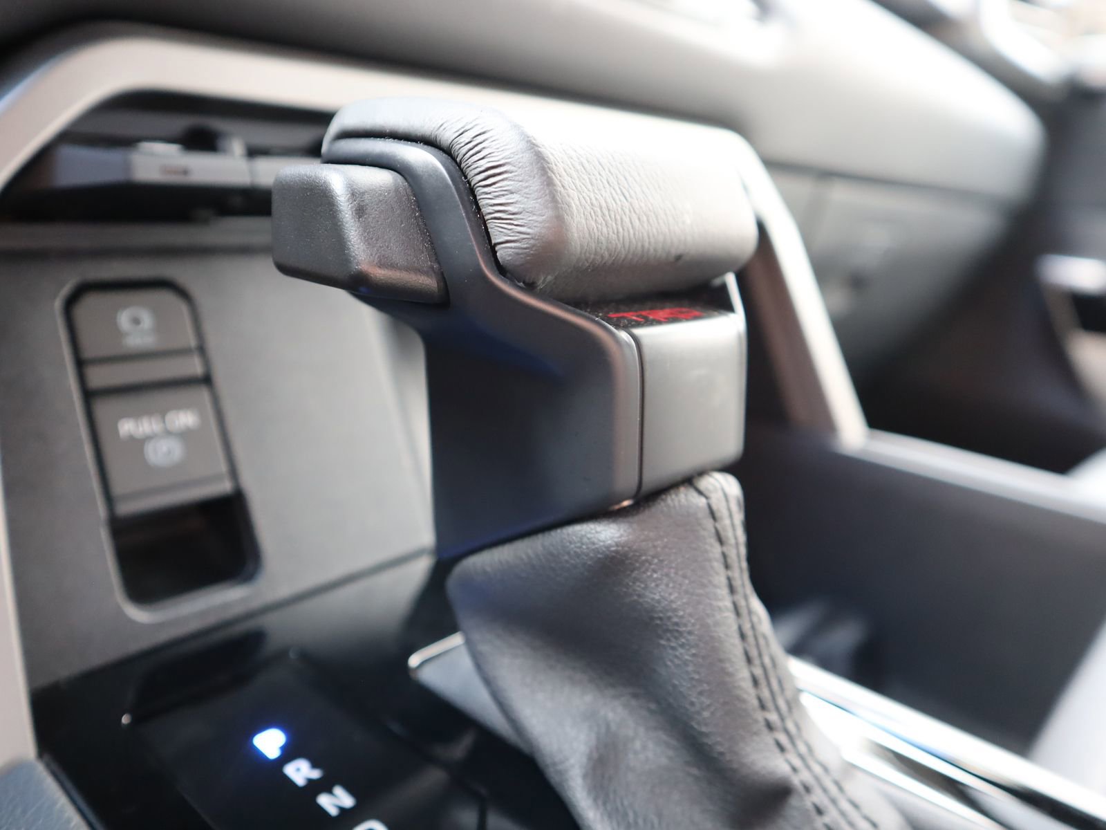 Used 2025 Toyota Tundra Limited image 54