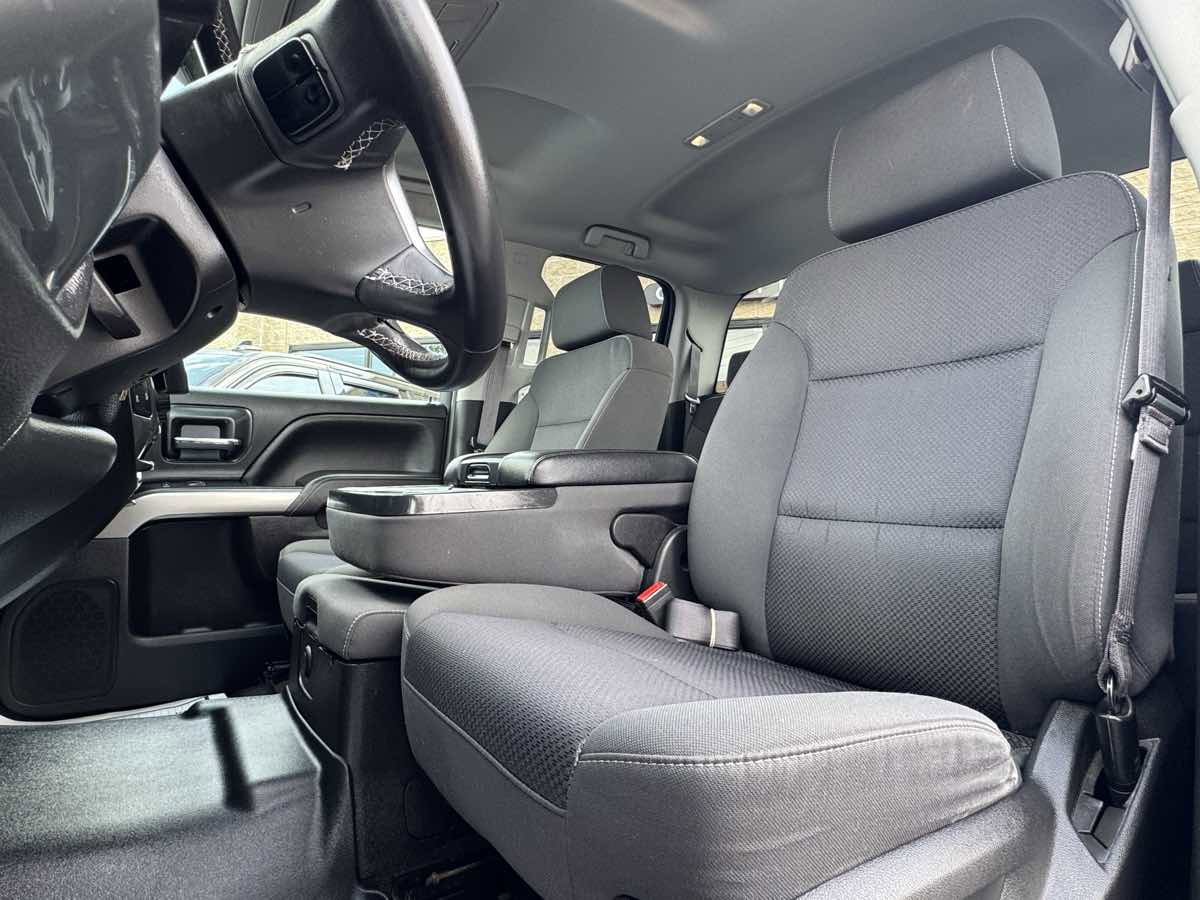 Used 2017 Chevrolet Silverado 1500 LT w/ All Star Edition image 24