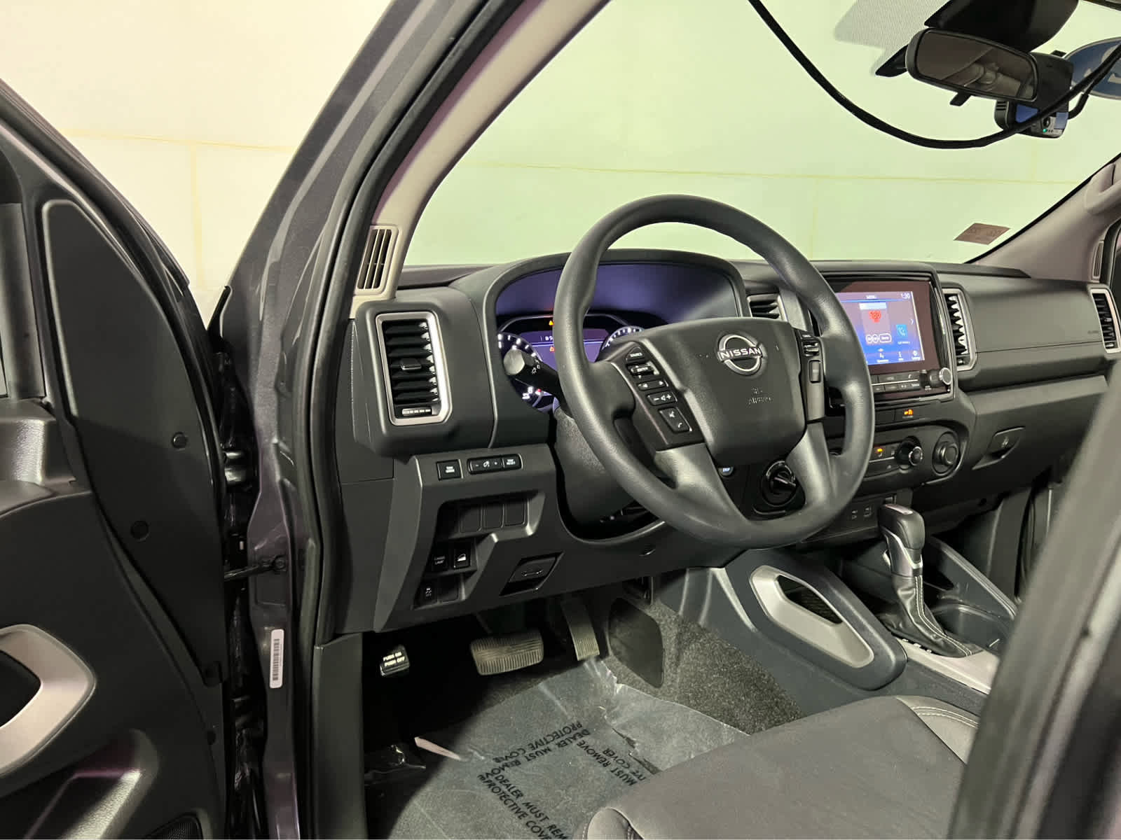 Certified 2022 Nissan Frontier SV image 20