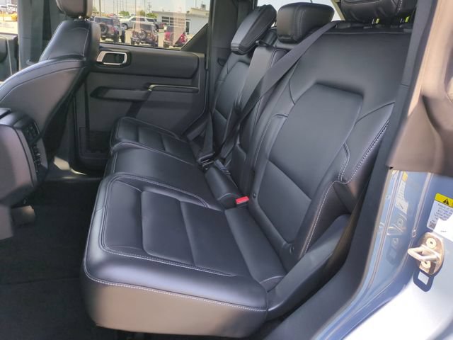 Used 2025 Ford Bronco Outer Banks AWD/4WD image 29