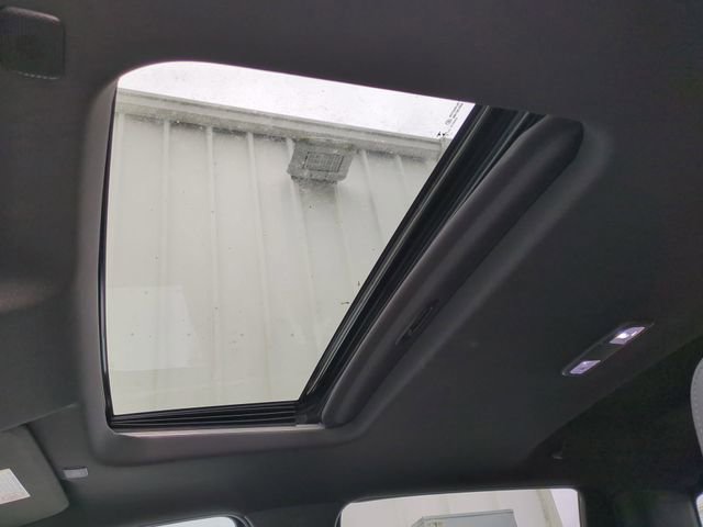 Certified 2022 Chevrolet Silverado 2500 High Country w/ LPO, Dark Essentials Package image 22