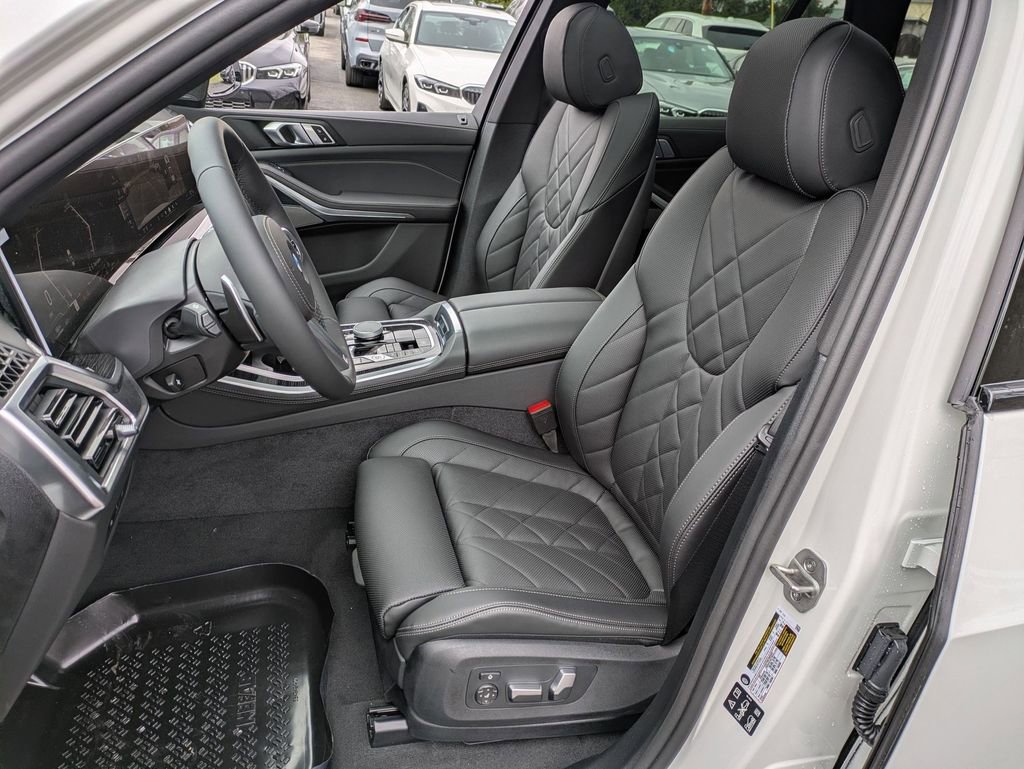 New 2026 BMW X5 xDrive40i image 8