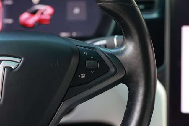 Used 2018 Tesla Model X 100D AWD/4WD image 33