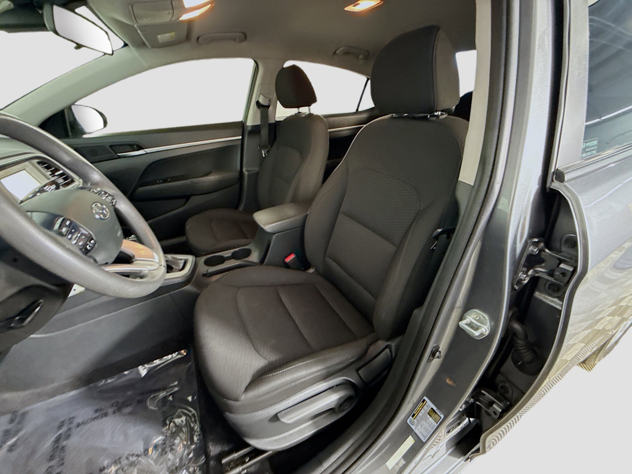 Used 2020 Hyundai Elantra SE w/ Cargo Package (C1) image 21