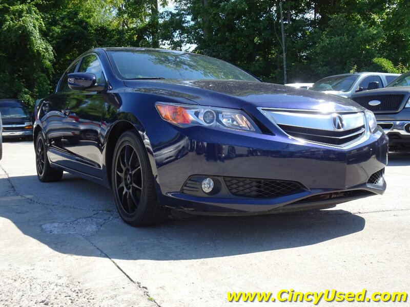 Used 2014 Acura ILX w/ Technology Package FWD image 4
