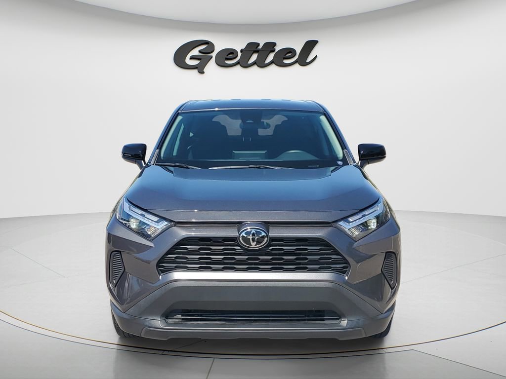 Used 2023 Toyota RAV4 LE image 8