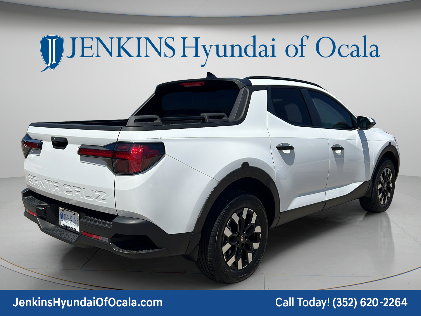 Certified 2025 Hyundai Santa Cruz SEL FWD image 3