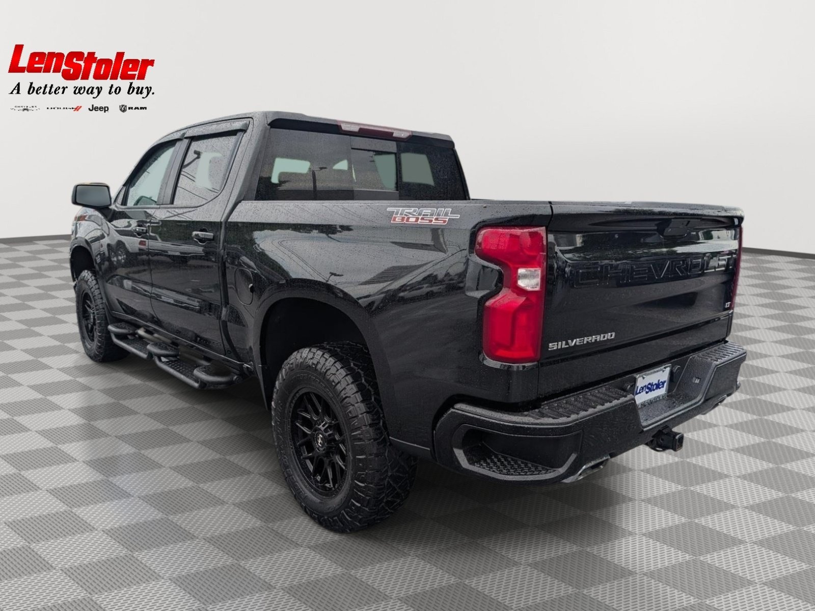 Used 2020 Chevrolet Silverado 1500 LT Trail Boss AWD/4WD image 3