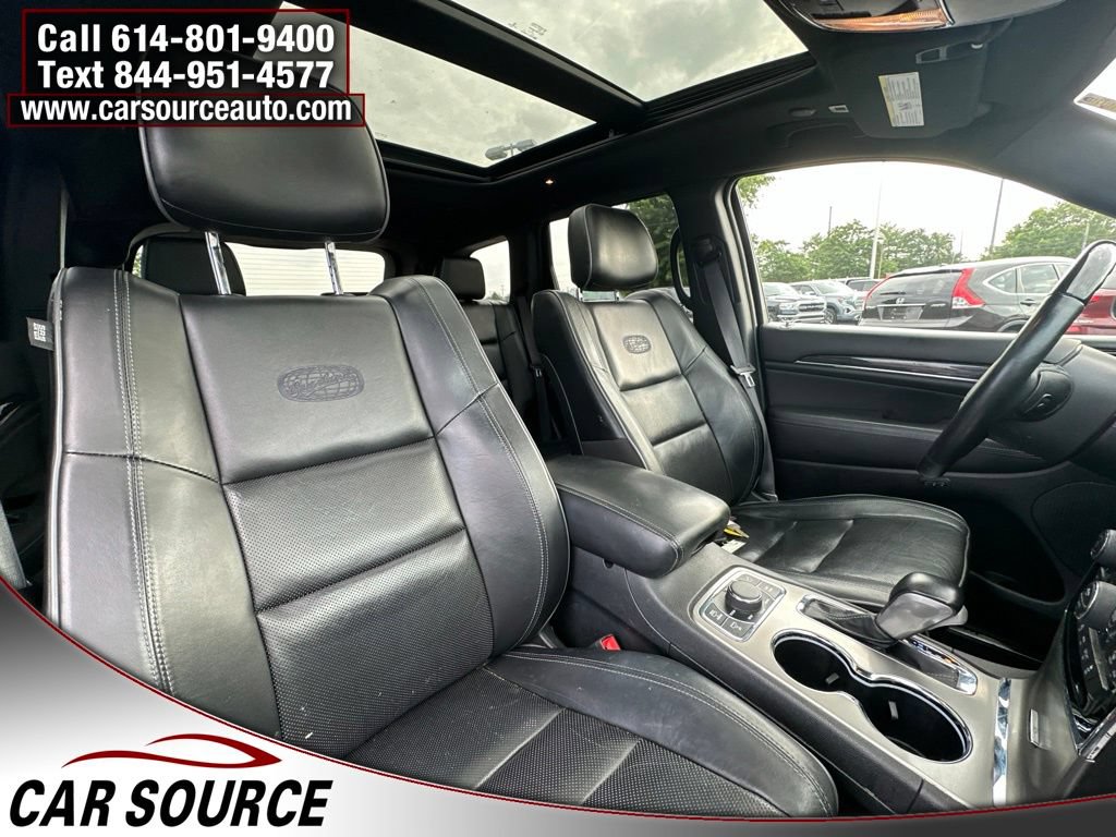 Used 2019 Jeep Grand Cherokee Overland AWD/4WD image 27