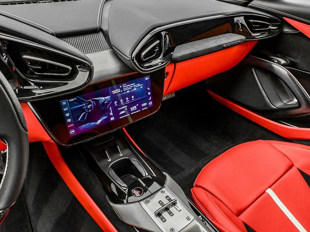 Certified 2025 Ferrari 12Cilindri image 13