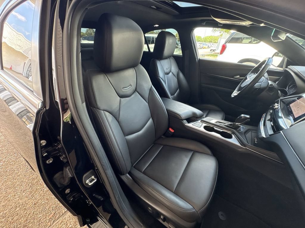 Certified 2022 Cadillac CT4 Premium Luxury AWD/4WD image 29
