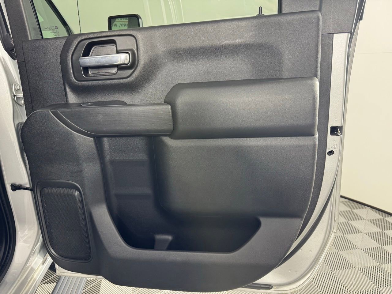 Used 2020 Chevrolet Silverado 2500 Custom w/ Custom Value Package AWD/4WD image 29