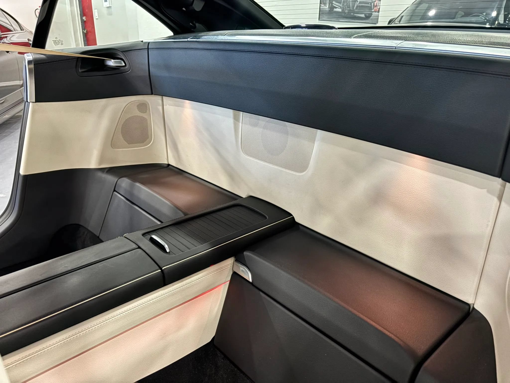 Used 2016 Mercedes-Benz SL 400 image 14