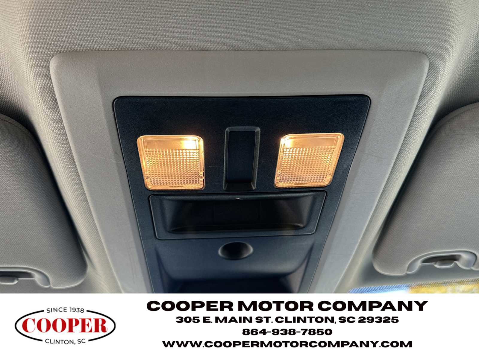 Used 2020 RAM 1500 Classic SLT AWD/4WD image 22
