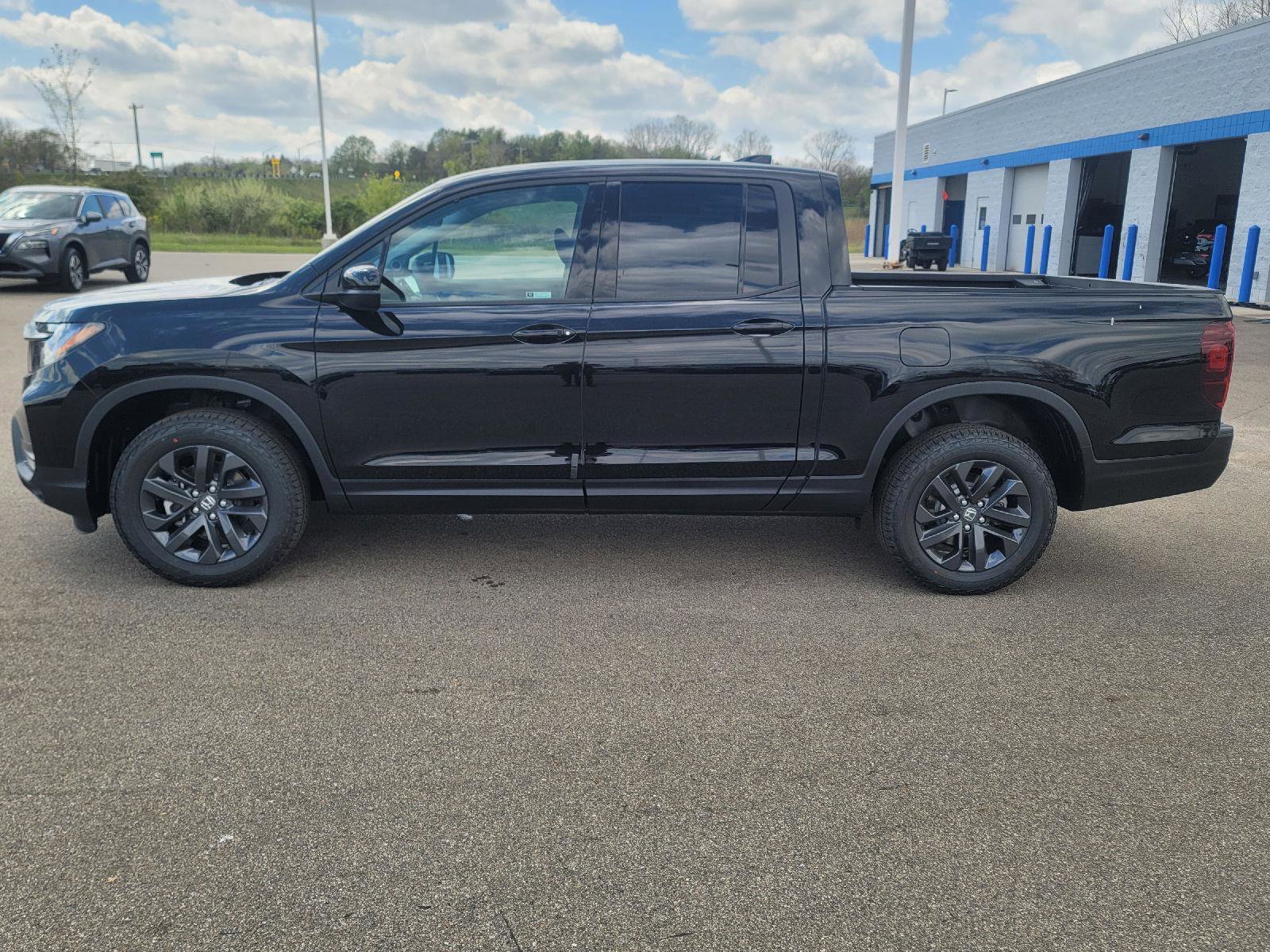 New 2026 Honda Ridgeline Sport image 2