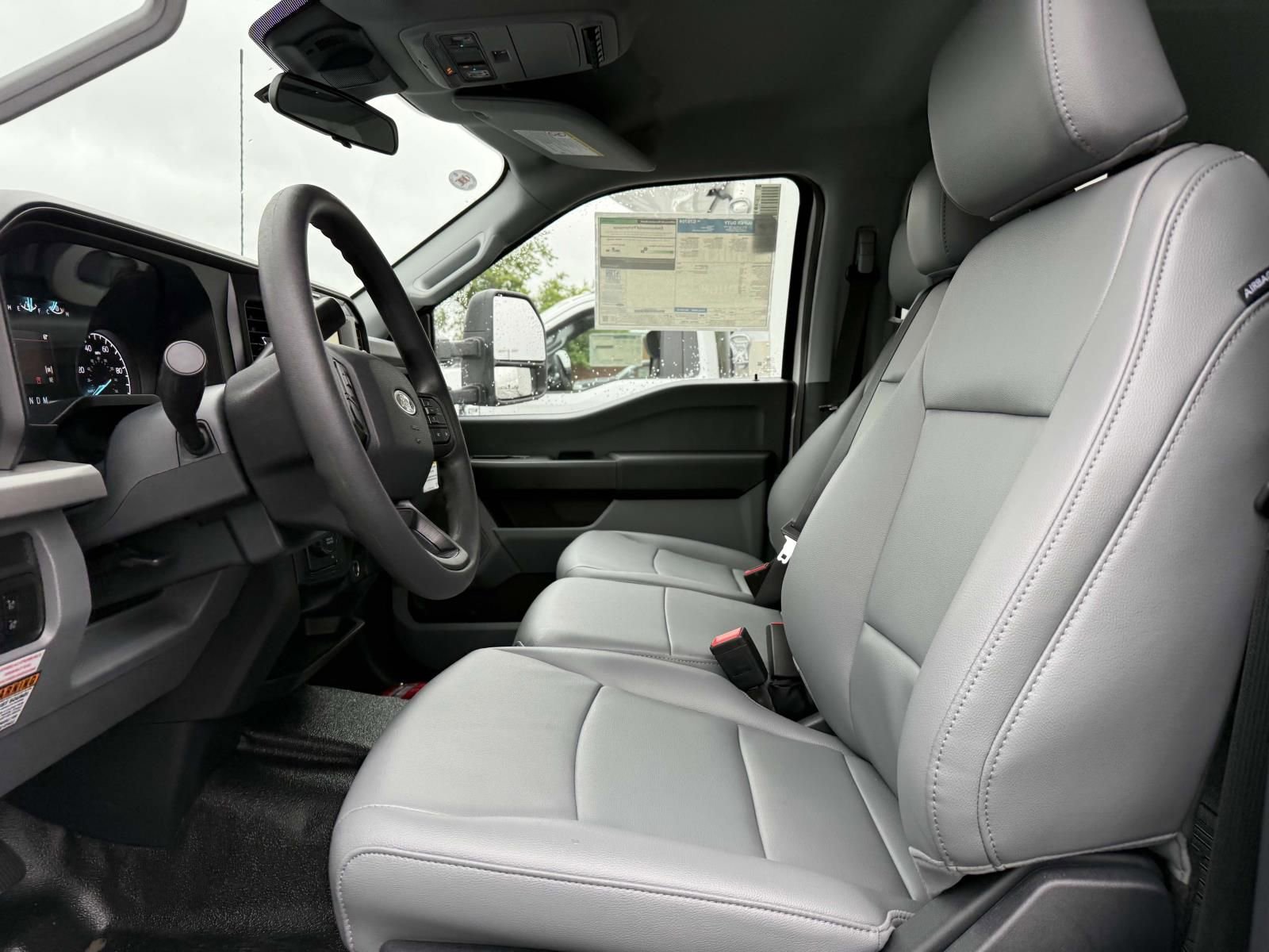 New 2025 Ford F350 XL w/ XL Chrome Package image 9