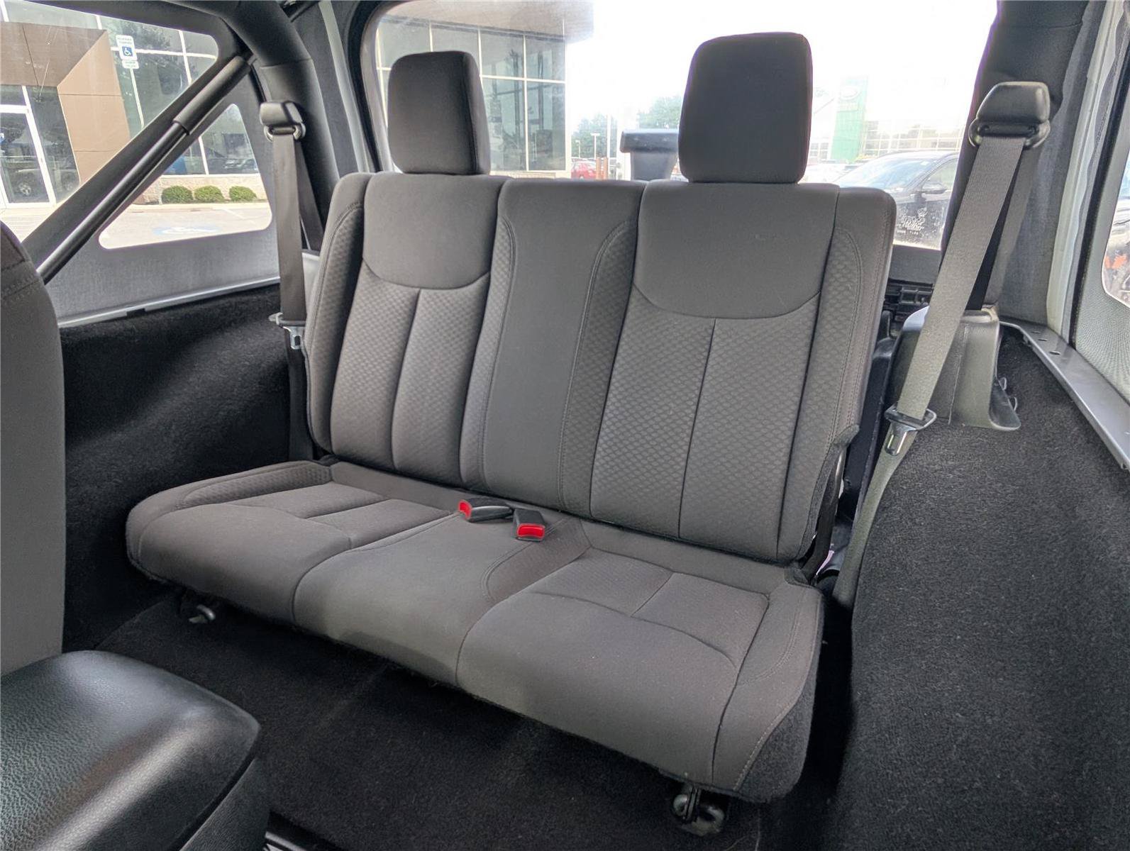 Used 2018 Jeep Wrangler Sport AWD/4WD image 15