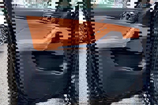 Used 2026 BMW X7 xDrive40i image 23