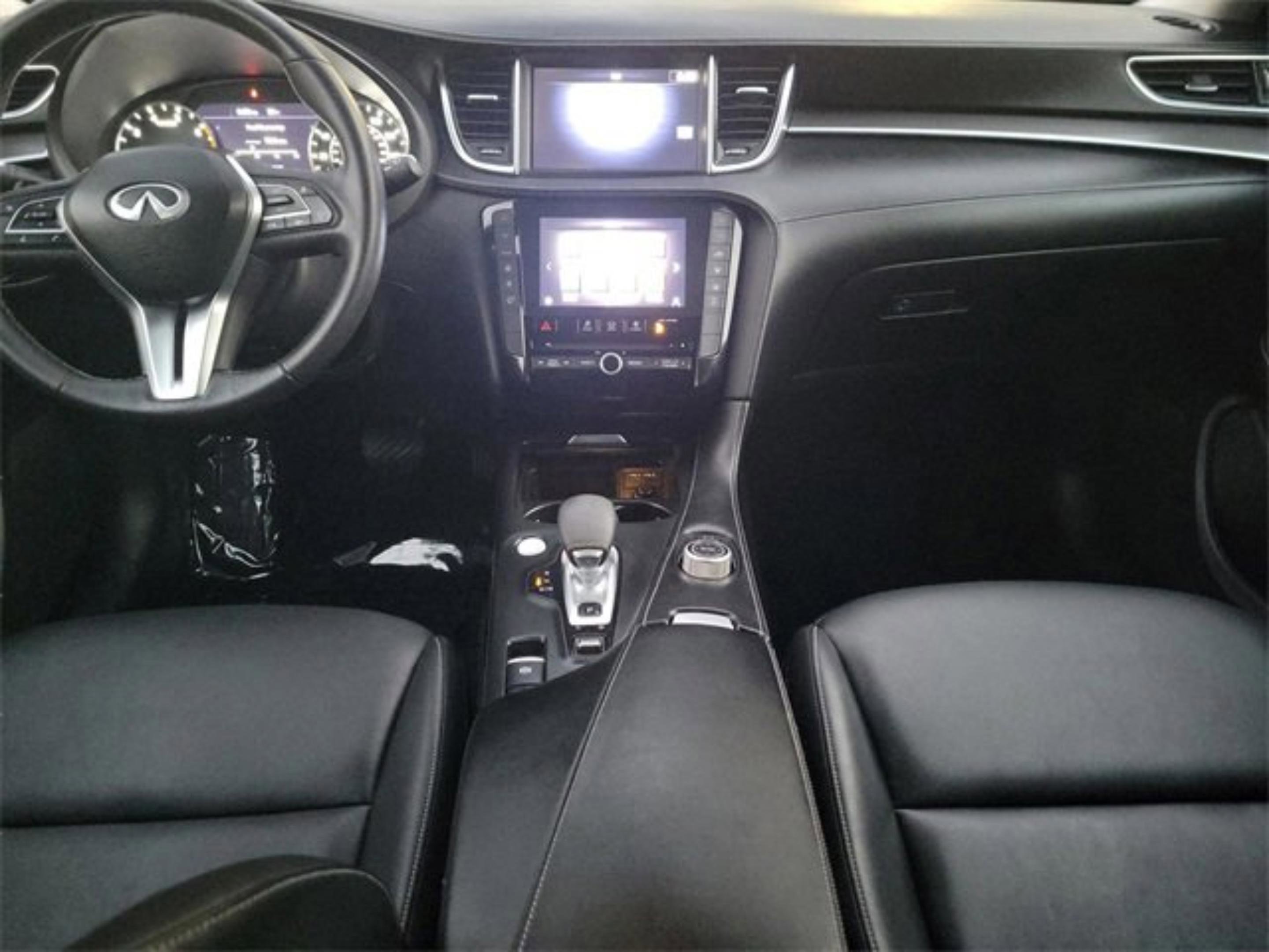 Used 2022 INFINITI QX50 Pure image 14