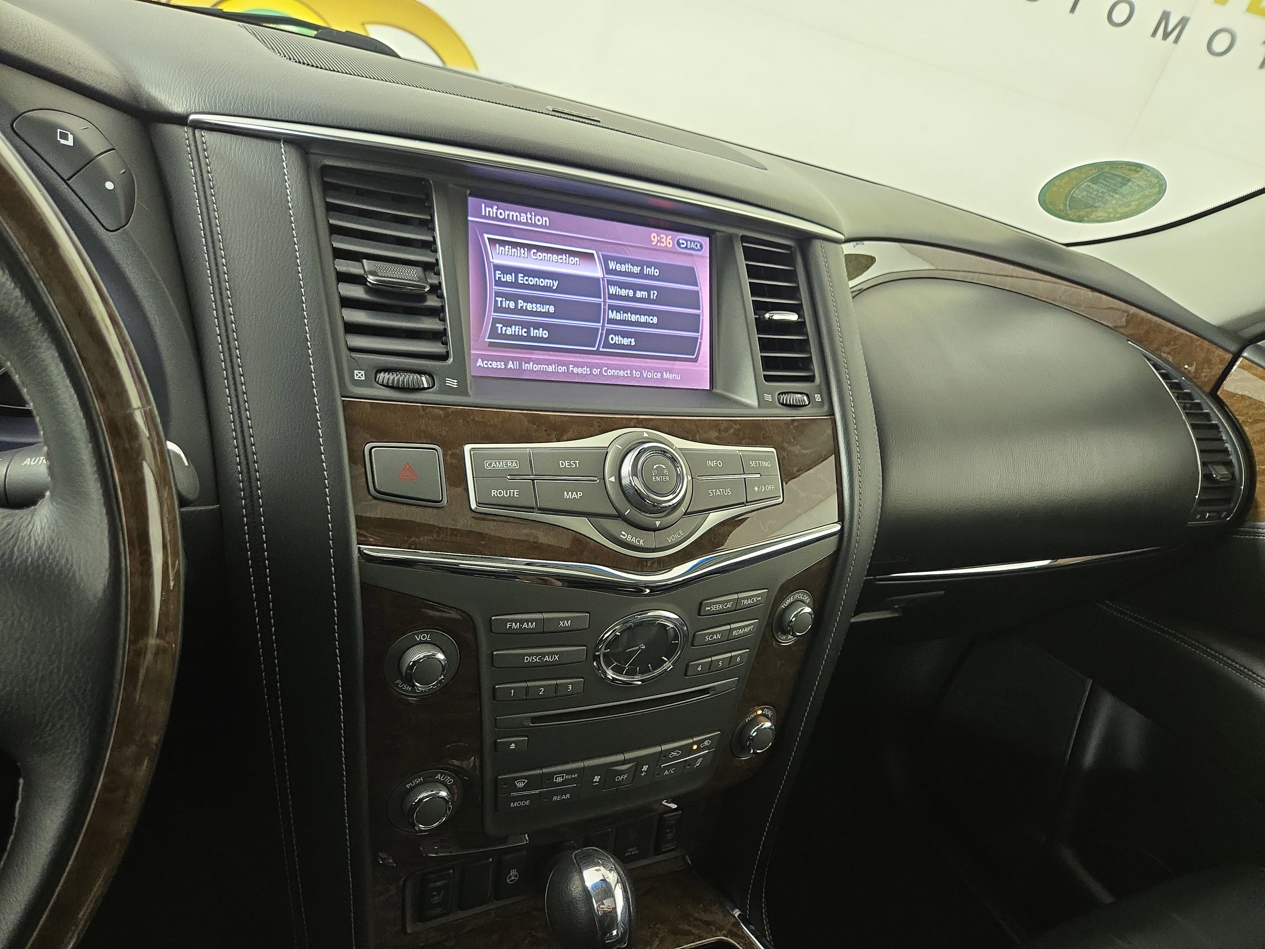 Used 2017 INFINITI QX80 4WD w/ Driver Assistance Package image 24