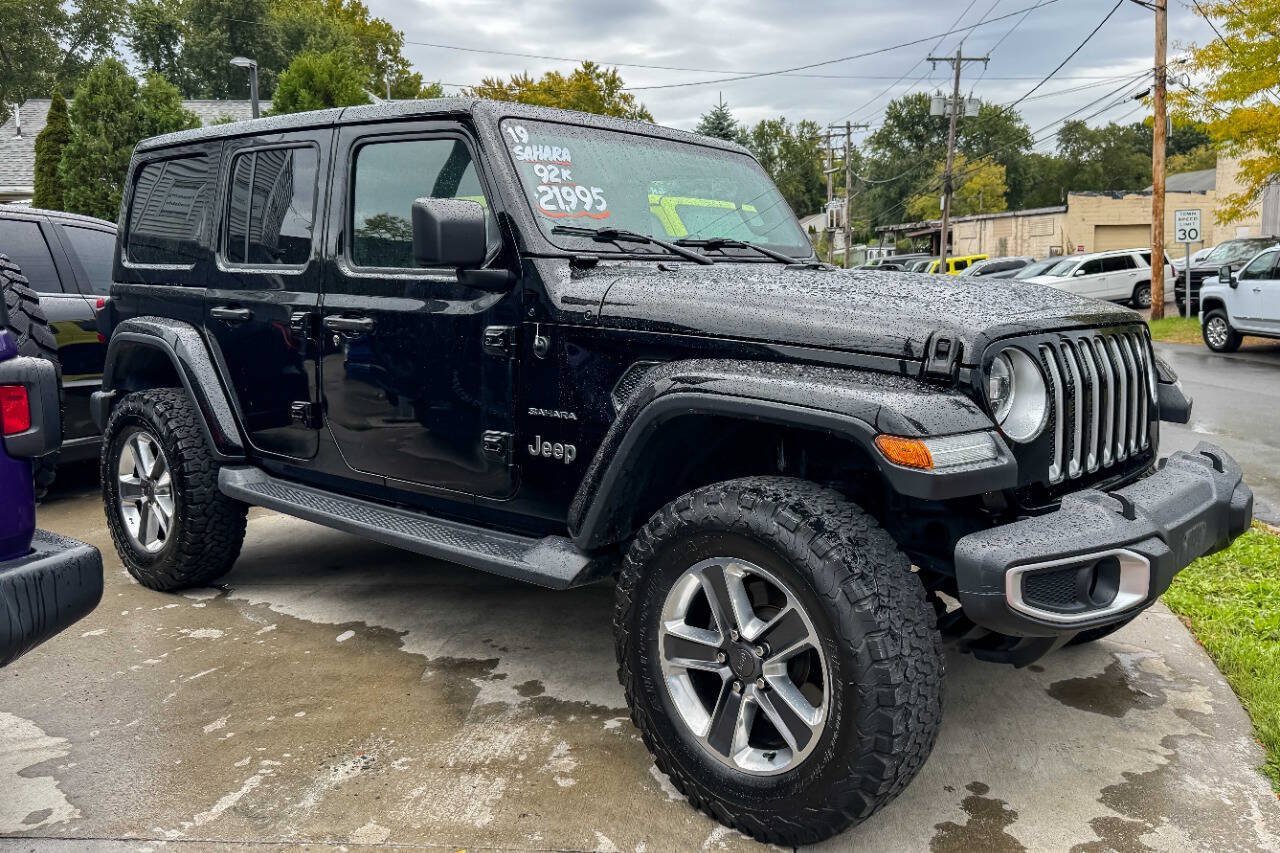 Used 2019 Jeep Wrangler Unlimited Sahara w/ Uconnect 4C Nav & Sound Group