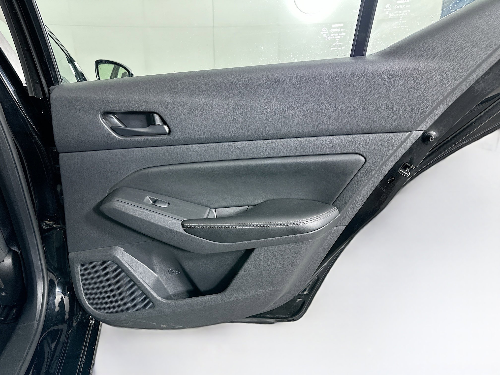 Used 2024 Nissan Altima 2.5 SV image 28