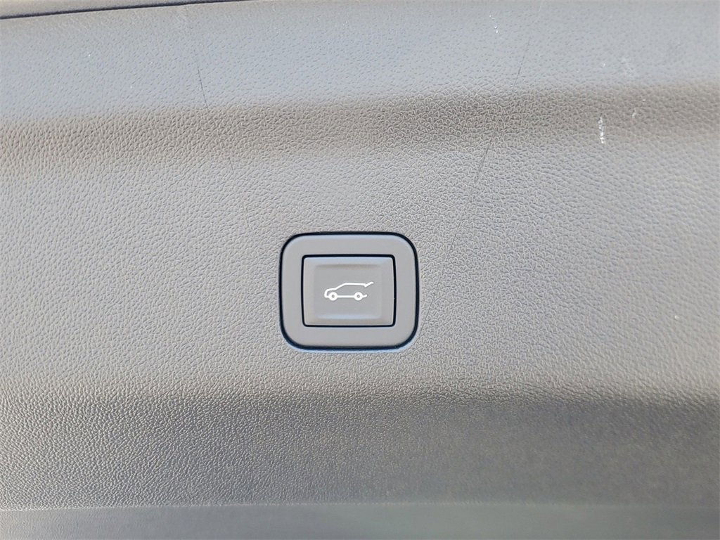 New 2026 Chevrolet Tahoe RST image 8