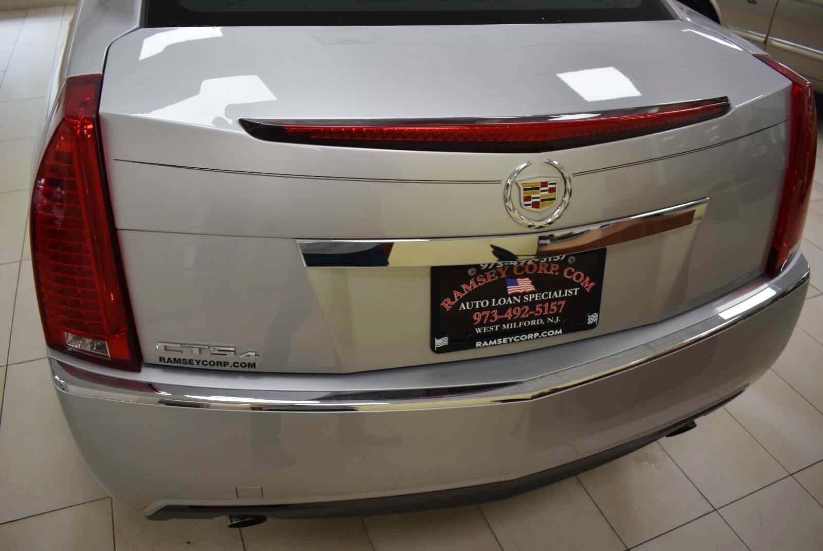 Used 2010 Cadillac CTS Luxury AWD/4WD image 52