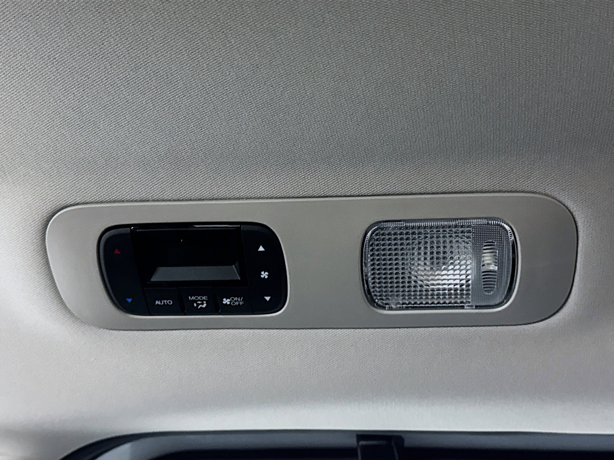 New 2026 Honda Odyssey Touring image 27