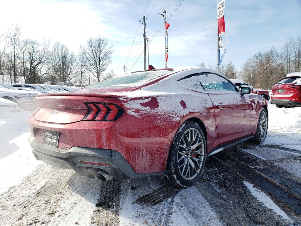 Used 2024 Ford Mustang GT Premium image 5