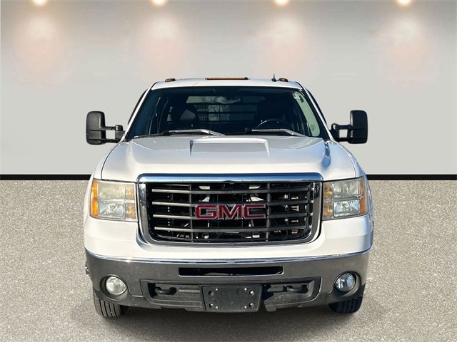 Used 2009 GMC Sierra 3500 SLT w/ SLT Convenience Package image 2