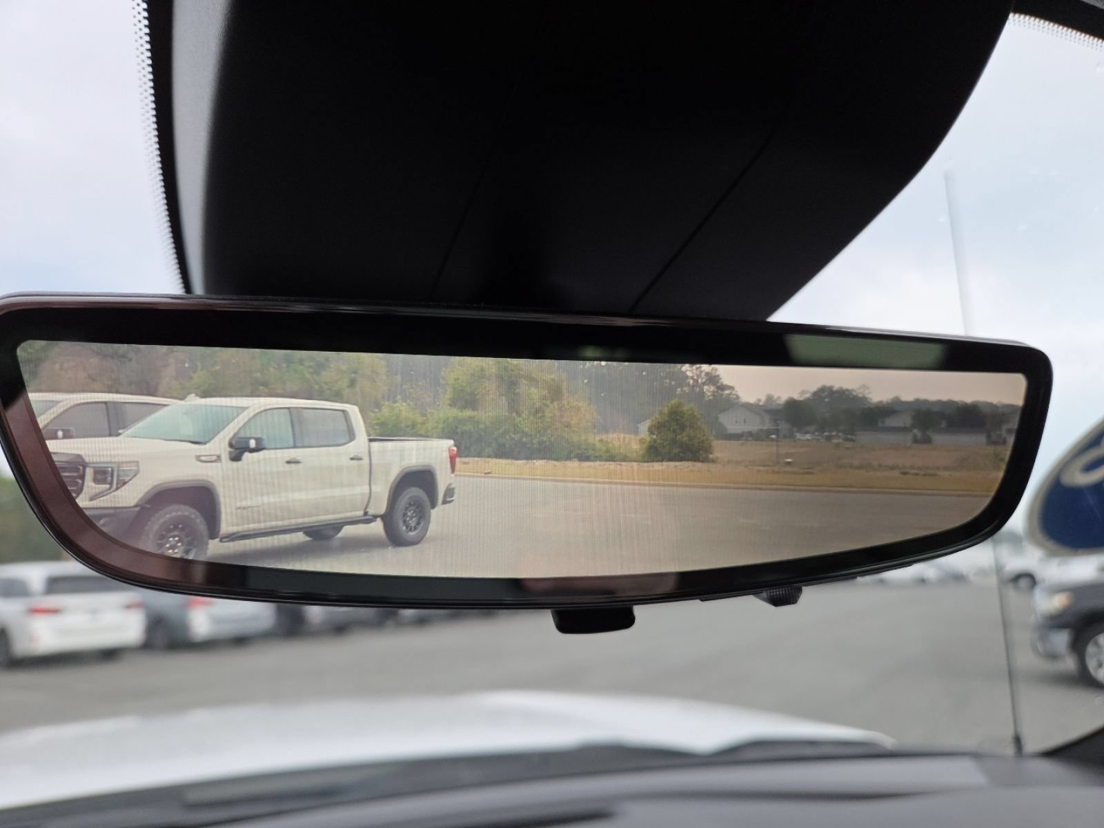Used 2023 GMC Sierra 1500 Denali Ultimate AWD/4WD image 12