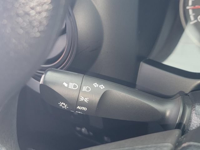 Used 2023 Toyota Tacoma SR AWD/4WD image 19