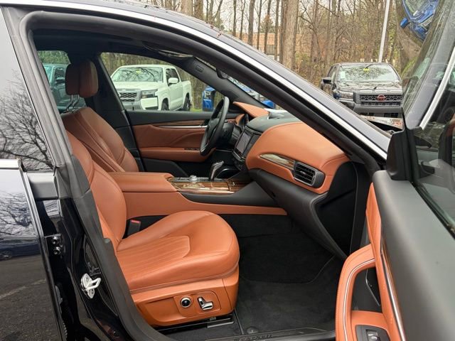 Used 2022 Maserati Levante GT image 39