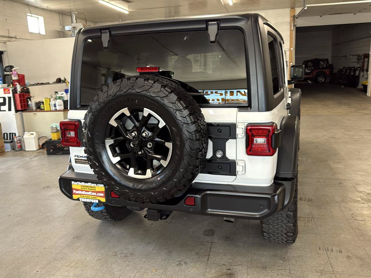 Used 2024 Jeep Wrangler Unlimited Rubicon 4xe w/ Technology Group AWD/4WD image 81