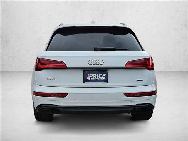 Used 2023 Audi Q5 2.0T Prestige w/ Prestige Package image 6