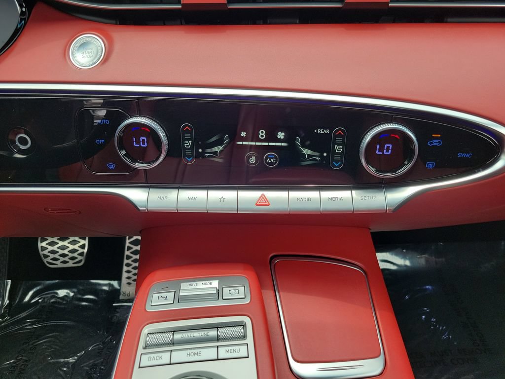 New 2025 Genesis GV70 3.5T Sport AWD/4WD image 9