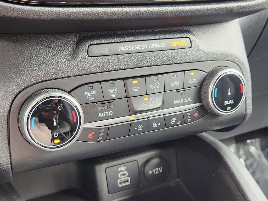 Used 2025 Ford Escape ST-Line Select image 9