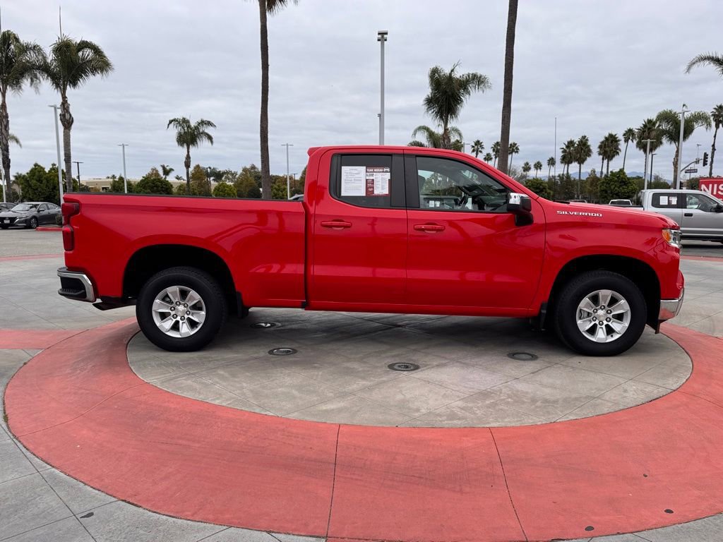 Used 2023 Chevrolet Silverado 1500 LT w/ Protection Package image 9