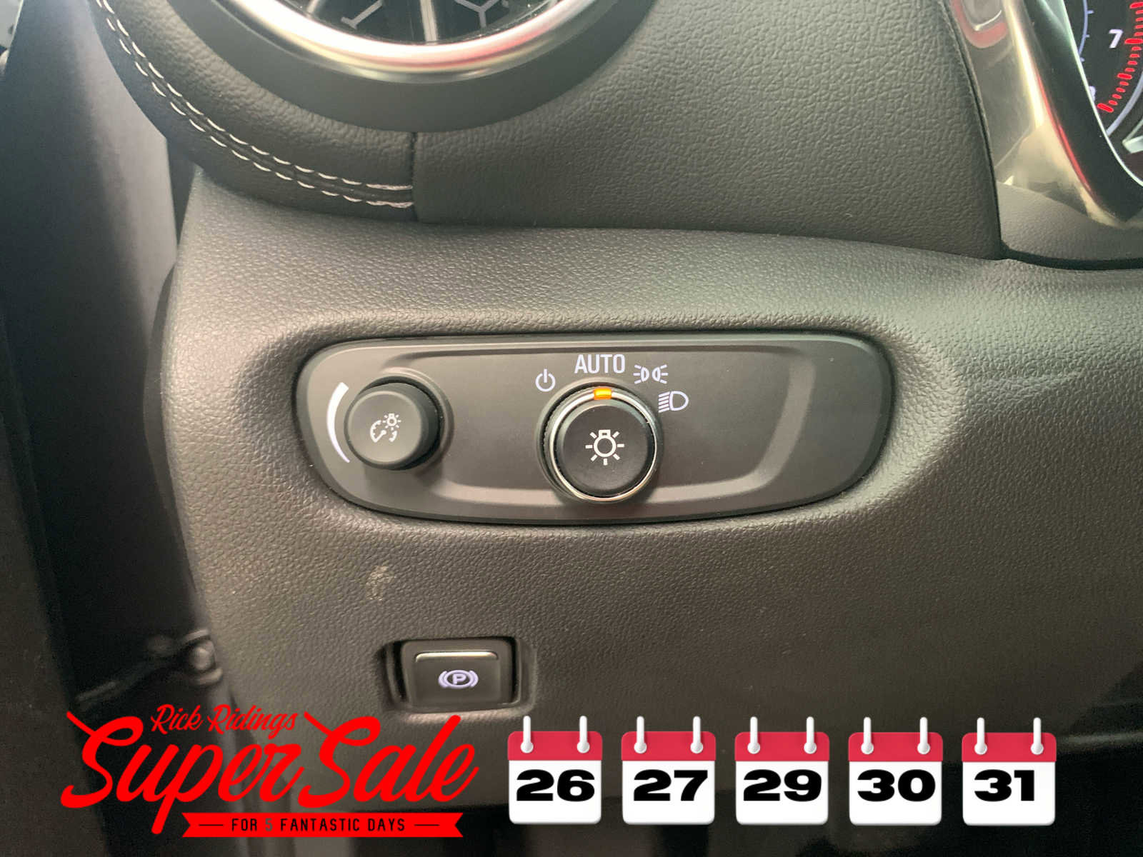 Used 2024 Chevrolet Blazer LT w/ Convenience Package image 23