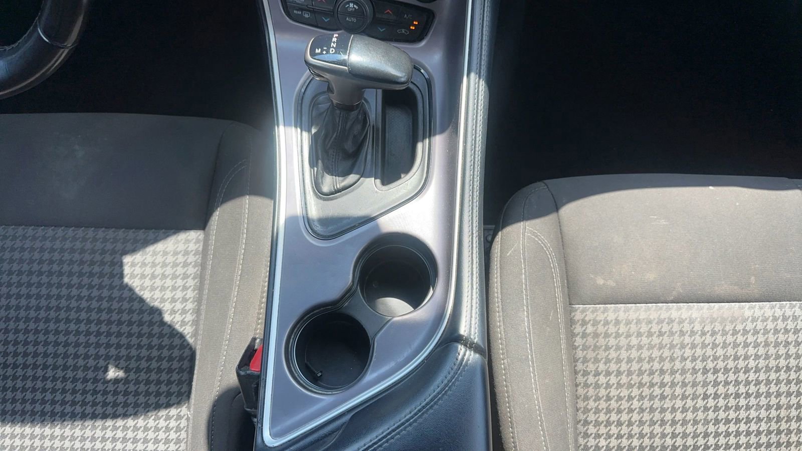 Used 2021 Dodge Challenger SXT w/ Driver Convenience Group image 20