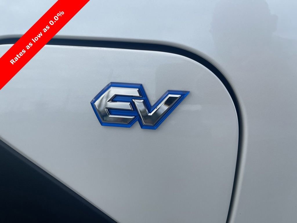 Used 2024 Subaru Solterra Touring w/ Touring Package image 9