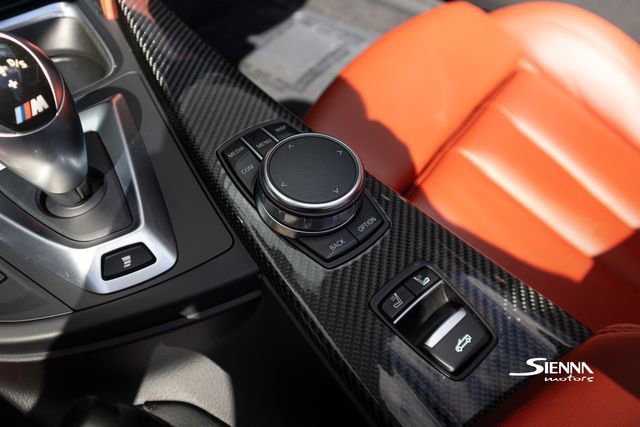Used 2018 BMW M4 Convertible image 40
