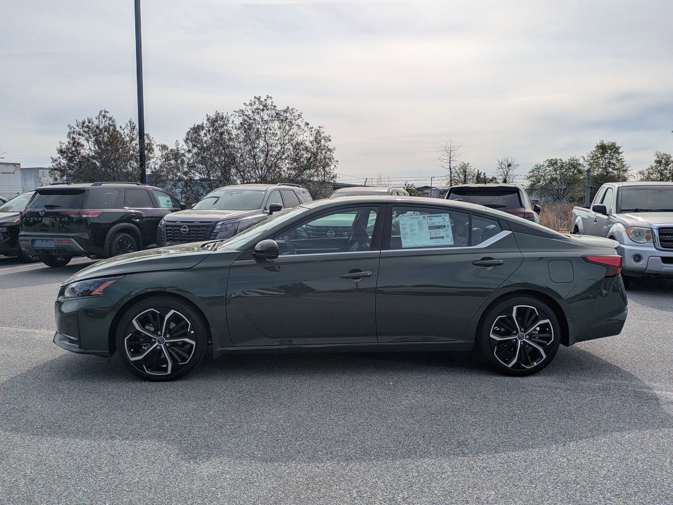 New 2026 Nissan Altima 2.5 SR w/ SR Premium Package image 7