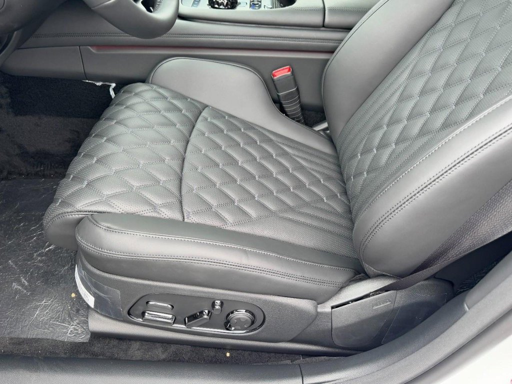 New 2026 Genesis G90 3.5T Prestige image 10